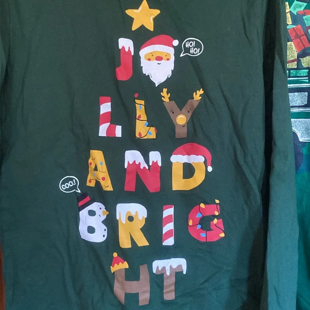 Long sleeve green Christmas shirts. Size S.